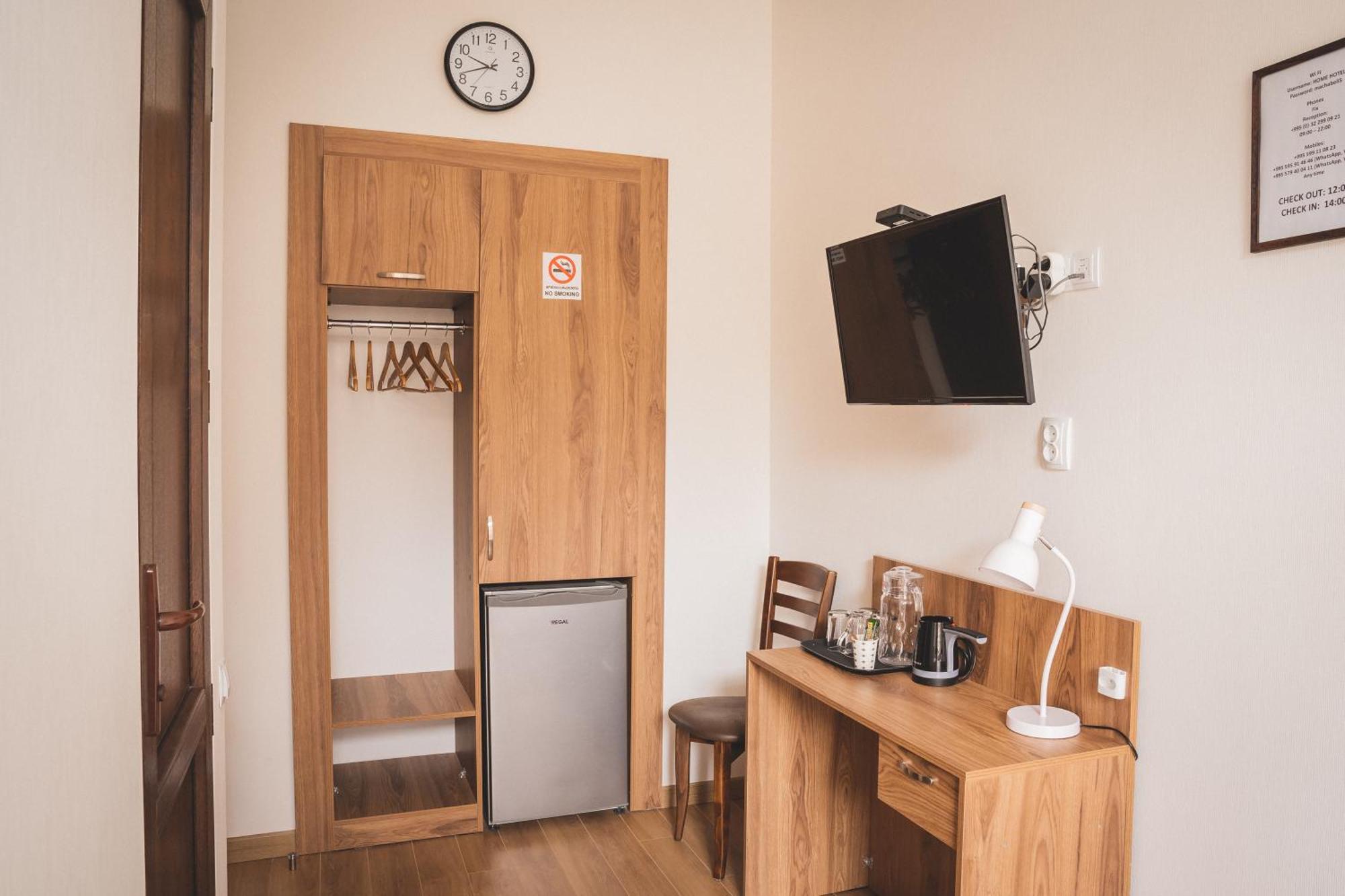 Hh Hotel Tbilisi Ngoại thất bức ảnh
